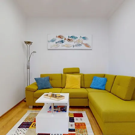 Sophia Apartman *